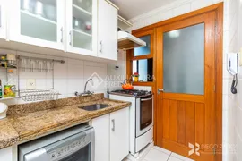 Apartamento com 2 Quartos à venda, 73m² no Passo da Areia, Porto Alegre - Foto 17