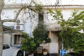 Casa com 2 Quartos à venda, 77m² no Rio Branco, Canoas - Foto 14