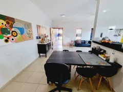 Casa com 3 Quartos à venda, 219m² no Monte Belo, Taubaté - Foto 7