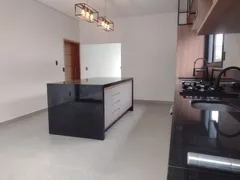 Casa com 3 Quartos para alugar, 200m² no Pinheiro, Valinhos - Foto 10