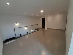 Casa com 4 Quartos à venda, 204m² no Piratininga, Niterói - Foto 9