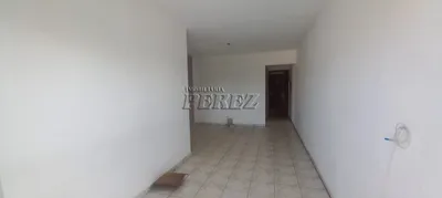 Apartamento com 3 Quartos para alugar, 71m² no Conjunto Residencial Itamaraty, Londrina - Foto 5