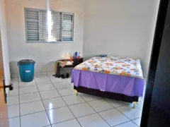 Casa com 3 Quartos à venda, 140m² no Tocantins, Uberlândia - Foto 6