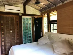 Casa com 4 Quartos para alugar, 200m² no Cocaia, Ilhabela - Foto 16