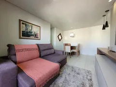 Apartamento com 2 Quartos para alugar, 70m² no Zona 07, Maringá - Foto 3