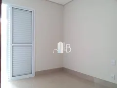 Apartamento com 3 Quartos à venda, 140m² no Osvaldo Rezende, Uberlândia - Foto 13