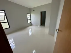 Casa de Condomínio com 3 Quartos à venda, 180m² no Terras Alpha Residencial 2, Senador Canedo - Foto 12