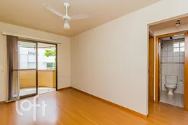 Apartamento com 2 Quartos à venda, 54m² no Independência, Porto Alegre - Foto 2