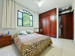 Casa com 4 Quartos à venda, 190m² no Santa Rosa, Belo Horizonte - Foto 19