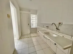 Casa Comercial com 4 Quartos para venda ou aluguel, 110m² no Centro, Taubaté - Foto 2