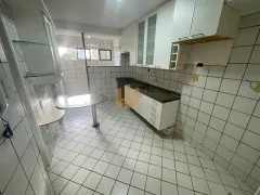 Apartamento com 3 Quartos para alugar, 140m² no Madalena, Recife - Foto 8