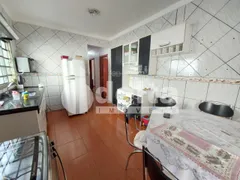 Casa com 3 Quartos à venda, 180m² no Granada, Uberlândia - Foto 11