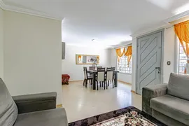 Sobrado com 3 Quartos à venda, 122m² no Hauer, Curitiba - Foto 5