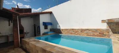 Casa com 3 Quartos à venda, 141m² no Jardim Jamaica, Itanhaém - Foto 2