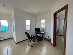 Casa de Condomínio com 3 Quartos para alugar, 210m² no Peró, Cabo Frio - Foto 7