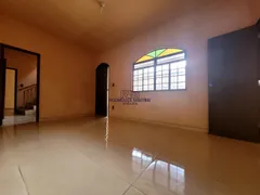 Casa com 3 Quartos à venda, 180m² no Santa Terezinha, Belo Horizonte - Foto 1