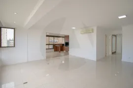 Apartamento com 4 Quartos para alugar, 183m² no Bela Vista, Porto Alegre - Foto 6