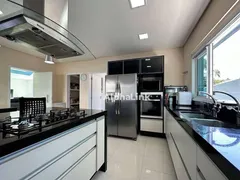 Casa de Condomínio com 3 Quartos à venda, 356m² no Embu, Embu das Artes - Foto 19