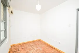 Apartamento com 2 Quartos para alugar, 51m² no Cristal, Porto Alegre - Foto 4