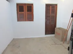 Casa com 2 Quartos para alugar, 80m² no Henrique Jorge, Fortaleza - Foto 2