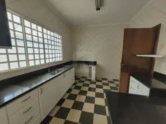 Casa com 3 Quartos à venda, 300m² no Vigilato Pereira, Uberlândia - Foto 24