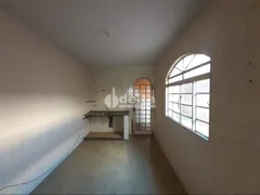 Casa com 3 Quartos à venda, 120m² no Daniel Fonseca, Uberlândia - Foto 9