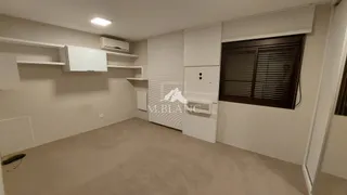 Casa Comercial com 4 Quartos para alugar, 400m² no Seminário, Curitiba - Foto 24