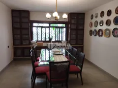 Casa com 3 Quartos à venda, 230m² no Saraiva, Uberlândia - Foto 9