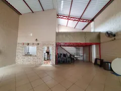Loja / Salão / Ponto Comercial para alugar, 350m² no Loteamento Albertini, São Carlos - Foto 6