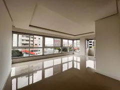 Apartamento com 3 Quartos à venda, 147m² no Humaitá, Bento Gonçalves - Foto 2