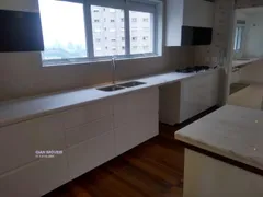 Apartamento com 3 Quartos para alugar, 338m² no Panamby, São Paulo - Foto 17