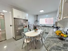 Casa com 3 Quartos à venda, 232m² no Vila Progresso, Maringá - Foto 15
