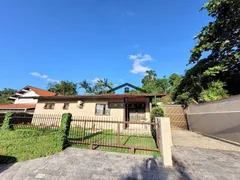 Casa com 5 Quartos à venda, 217m² no América, Joinville - Foto 2