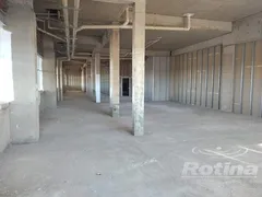 Conjunto Comercial / Sala para alugar, 308m² no Jardim Karaíba, Uberlândia - Foto 5