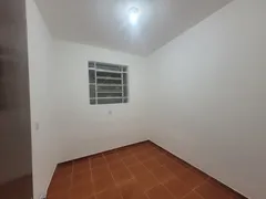 Casa com 2 Quartos para alugar, 120m² no Heliópolis, Belo Horizonte - Foto 32