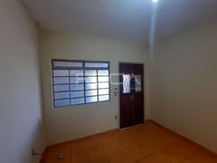 Casa com 2 Quartos para alugar, 91m² no Jardim São João Batista, São Carlos - Foto 7