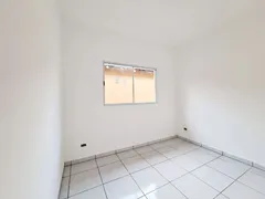 Casa com 3 Quartos à venda, 74m² no Jardim Maria Luiza, Londrina - Foto 9