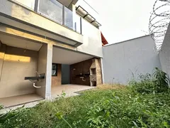 Casa com 3 Quartos à venda, 180m² no Santa Amélia, Belo Horizonte - Foto 11