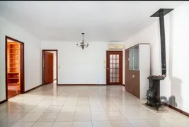 Casa de Condomínio com 3 Quartos para alugar, 95m² no Petrópolis, Porto Alegre - Foto 2