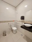 Prédio Inteiro com 3 Quartos para alugar, 450m² no Areal, Pelotas - Foto 8