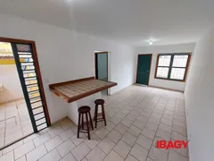 Apartamento com 1 Quarto para alugar, 43m² no Canasvieiras, Florianópolis - Foto 3