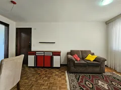 Apartamento com 2 Quartos para alugar, 47m² no Novo Mundo, Curitiba - Foto 7