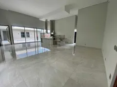 Casa de Condomínio com 3 Quartos à venda, 310m² no Residencial Portal dos Oitis, Araraquara - Foto 3