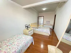 Casa com 5 Quartos à venda, 625m² no Parque Residencial Alcântara , Londrina - Foto 6