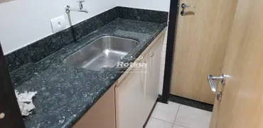 Conjunto Comercial / Sala para alugar, 80m² no Santa Maria, Uberlândia - Foto 14