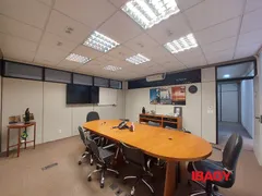 Conjunto Comercial / Sala para alugar, 807m² no Estreito, Florianópolis - Foto 24