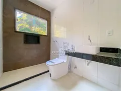 Casa com 4 Quartos à venda, 219m² no Granja Guarani, Teresópolis - Foto 15