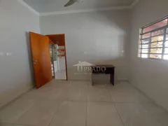 Casa Comercial com 4 Quartos para alugar, 335m² no Centro, Ibiporã - Foto 8