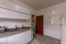 Casa com 3 Quartos à venda, 360m² no Ouro Preto, Belo Horizonte - Foto 13
