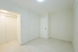 Apartamento com 3 Quartos à venda, 94m² no Centro, Curitiba - Foto 2